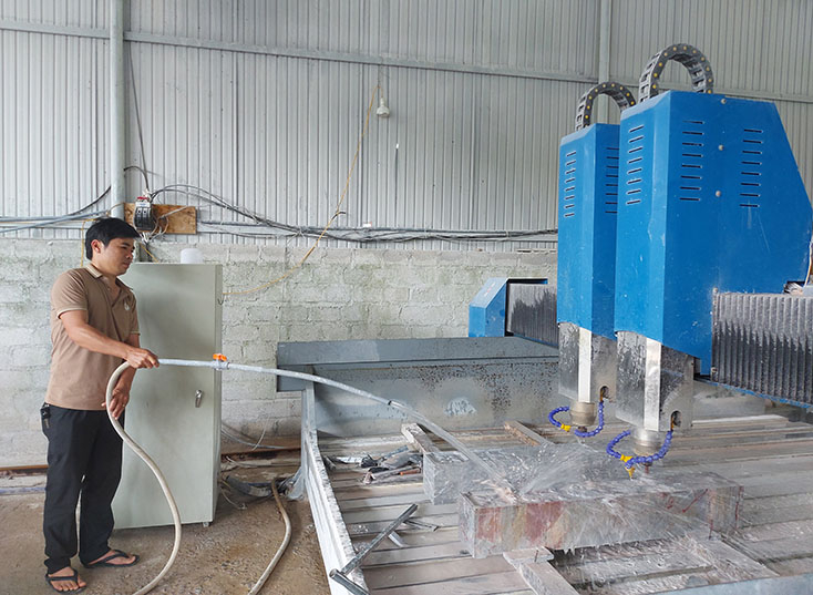 Công ty TNHH thương mại và dịch vụ Trọng Kim chú trọng đầu tư máy móc đồng bộ, hiện đại.