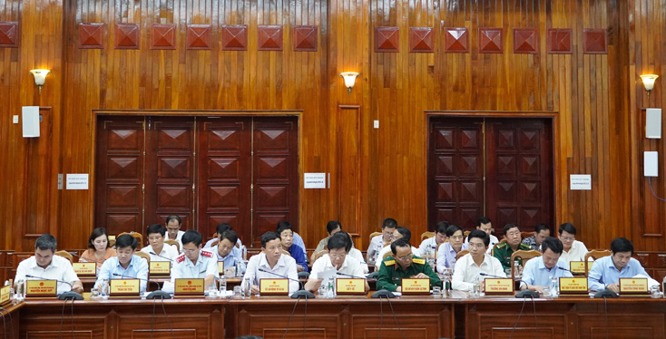 Các đại biểu tham dự phiên họp.