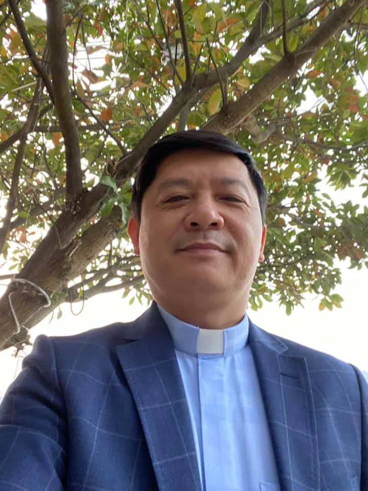 Linh mục Dương Sĩ Nho.