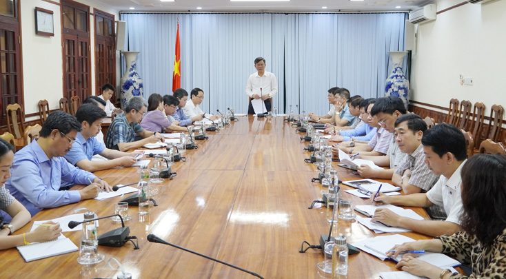 Toàn cảnh buổi làm việc.