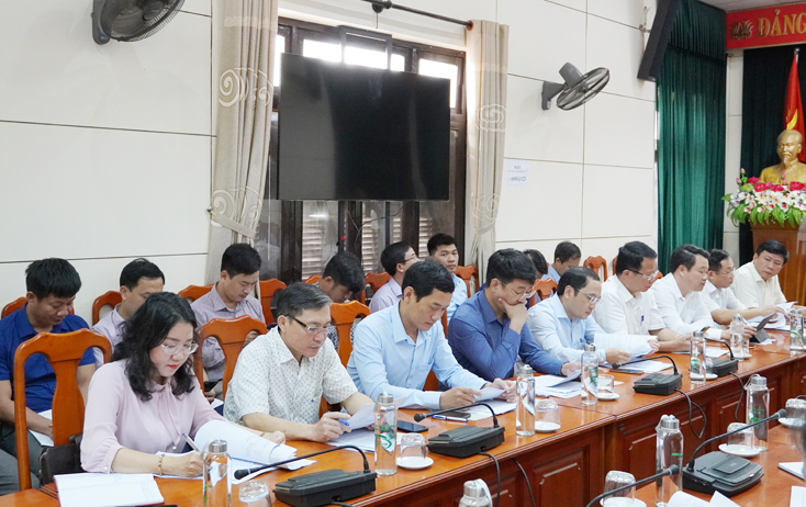 Các đại biểu dự hội nghị
