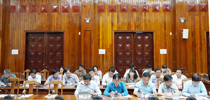 Các đại biểu tham dự hội nghị.