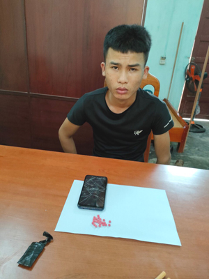 Đối tượng Phan Văn Long tại cơ quan Công an.