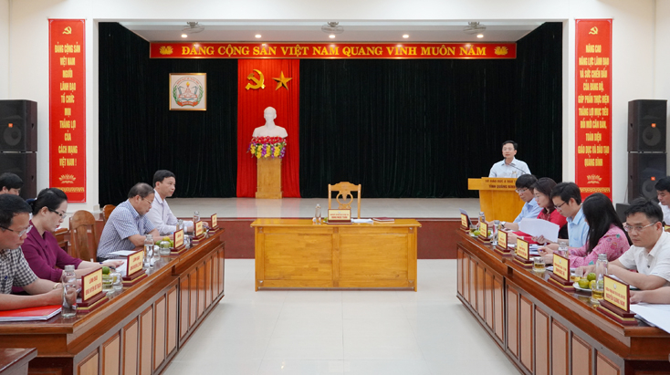  Các đại biểu dự buổi làm việc