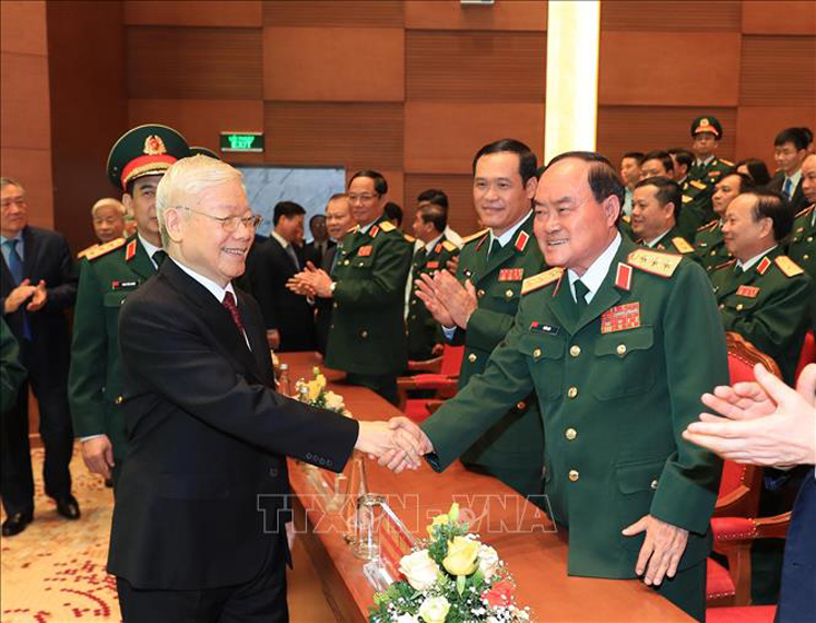 Tổng Bí thư Nguyễn Phú Trọng với các đại biểu tham dự Lễ kỷ niệm. Ảnh: Trọng Đức/TTXVN