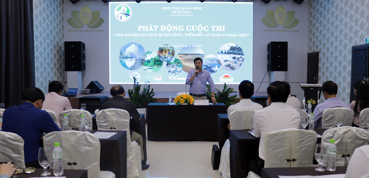 Đại diện Ban tổ chức cuộc thi chia sẻ về nội dung, mục tiêu cuộc thi.