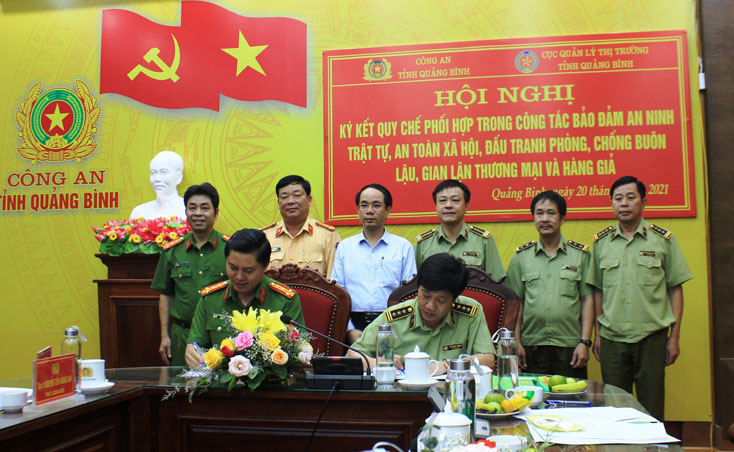 Lãnh đạo 2 đơn vị ký quy chế phối hợp