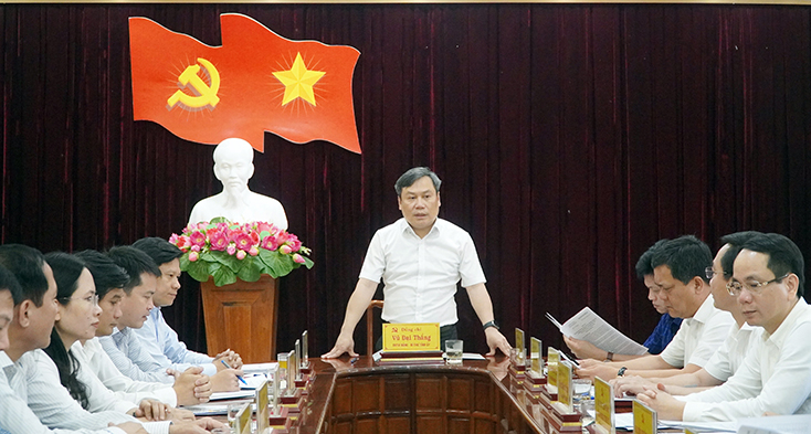 Đồng chí Bí thư Tỉnh ủy Vũ Đại Thắng phát biểu chỉ đạo tại buổi làm việc.