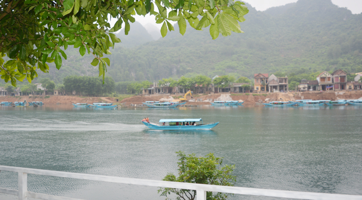 Huyện Bố Trạch hoãn các chương trình trong dịp lễ 30-4, 1-5 tại thị trấn Phong Nha.