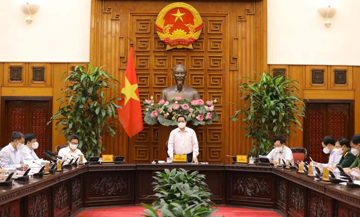 Thủ tướng Phạm Minh Chính chủ trì cuộc họp. Ảnh: Văn Điệp/TTXVN