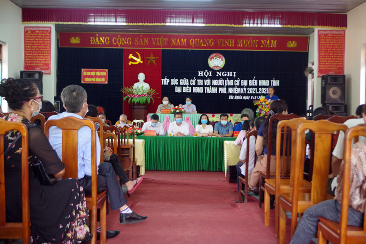 Hội nghị tiếp xúc cử tri TP. Đồng Hới với những người ứng cử đại biểu HĐND tỉnh và HĐND thành phố nhiệm kỳ 2021-2026.