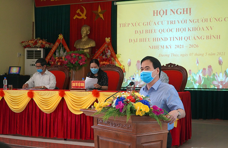 Đồng chí Nguyễn Mạnh Cường, Phó Chủ nhiệm Ủy ban Tư pháp Quốc hội, Chủ nhiệm nhóm Nghị sỹ hữu nghị Việt Nam - Azerbaijan trình bày chương trình hành động.