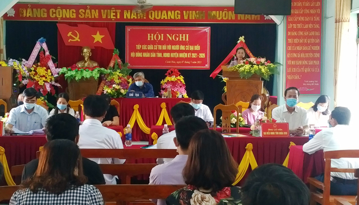 Toàn cảnh hội nghị TXCT tại xã Cảnh Hóa
