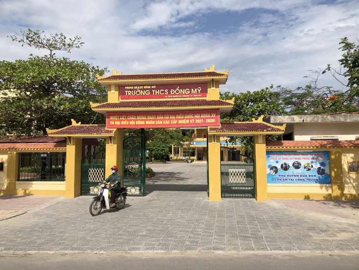 Các trường THCS trên địa bàn TP. Đồng Hới đã hoàn thành xét công nhận tốt nghiệp THCS cho học sinh.