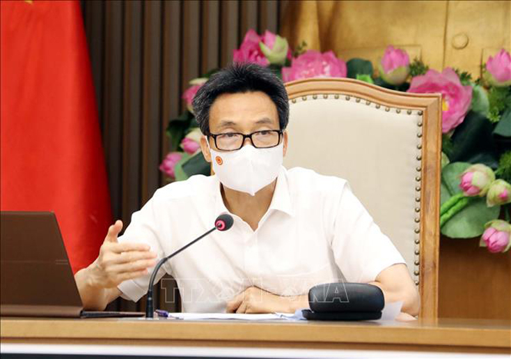 Phó Thủ tướng Chính phủ Vũ Đức Đam phát biểu chỉ đạo. Ảnh: Phạm Kiên/TTXVN
