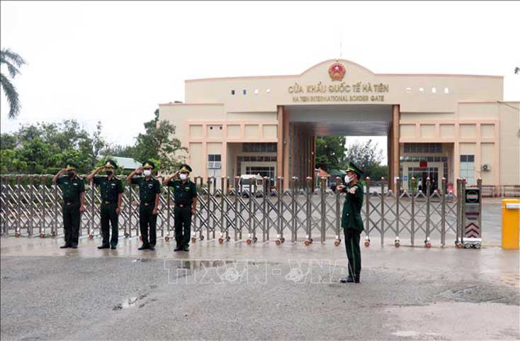 Cửa khẩu quốc tế Hà Tiên, thành phố Hà Tiên. Ảnh: Lê Huy Hải/TTXVN