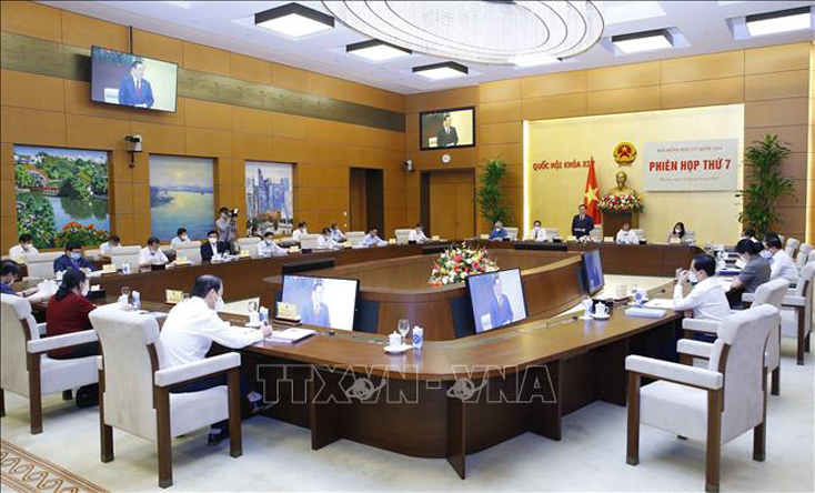 Quang cảnh Phiên họp thứ 7, Hội đồng Bầu cử quốc gia. Ảnh: Doãn Tấn/TTXVN