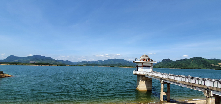 Công trình hồ thủy lợi Rào Đá.