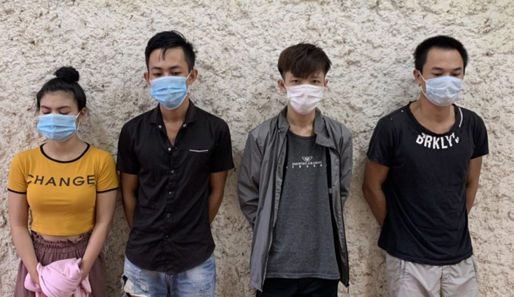 Các đối tượng đang được Công an huyện Quảng Ninh tạm giữ để tiếp tục điều tra, làm rõ.