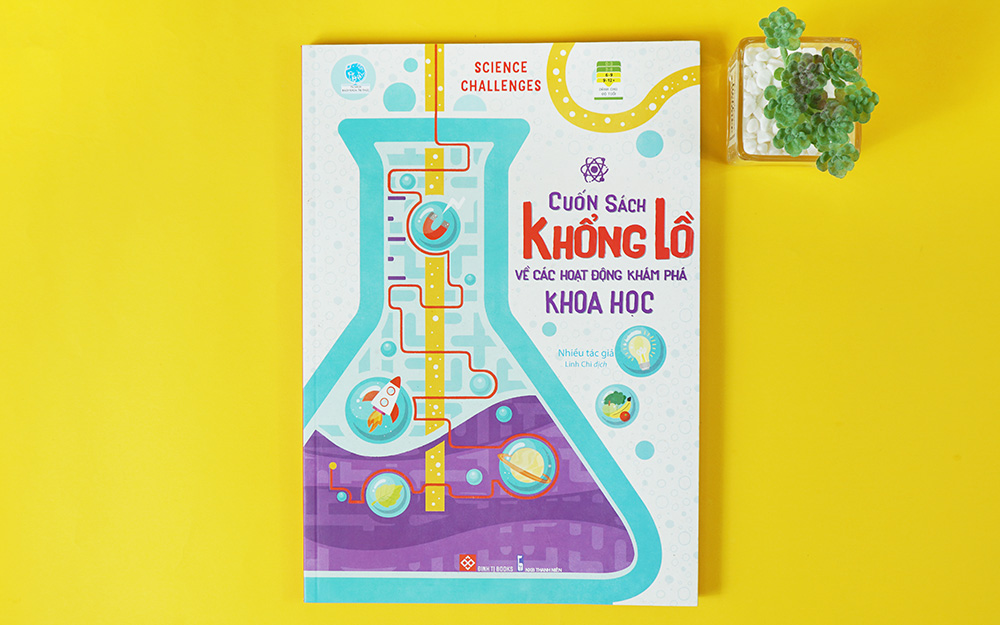   Bé khám phá khoa học qua những trò vui.