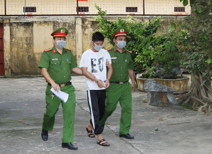 Bắt giữ đối tượng Nguyễn Thanh Lam.