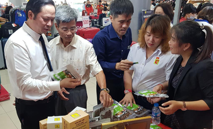 Sản phẩm khoai deo Như Mận tham gia  