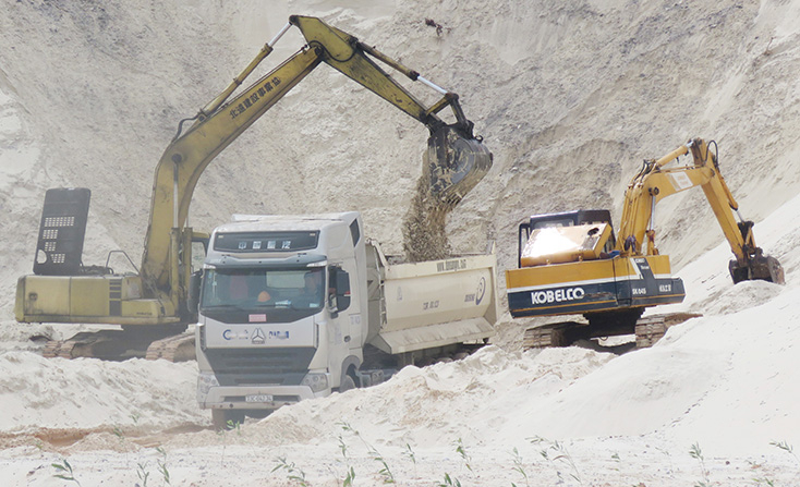 Công tác thanh tra, kiểm tra nhằm phát hiện, xử lý,chấn chỉnh các vi phạm trong khai thác khoáng sản luôn được Thanh tra Sở TNMT đặc biệt quan tâm.