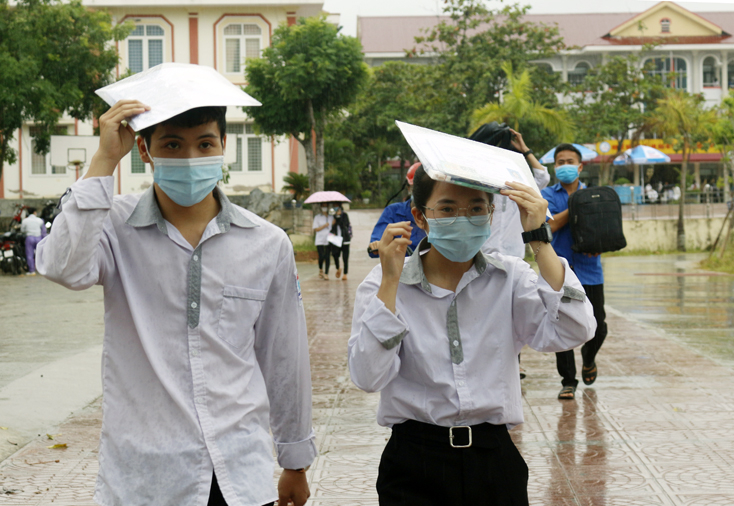Các thí sinh đều có tâm lý thoải mái sau khi hoàn thành bài thi.