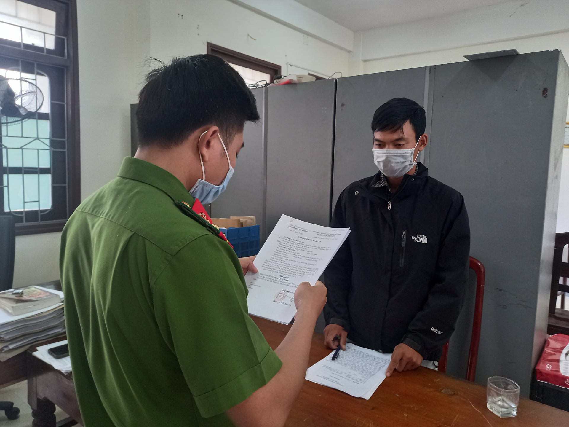 Đối tượng Phan Công Tuân bị khởi tố về tội hủy hoại rừng.