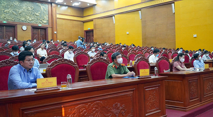 Các đại biểu dự hội nghị.  