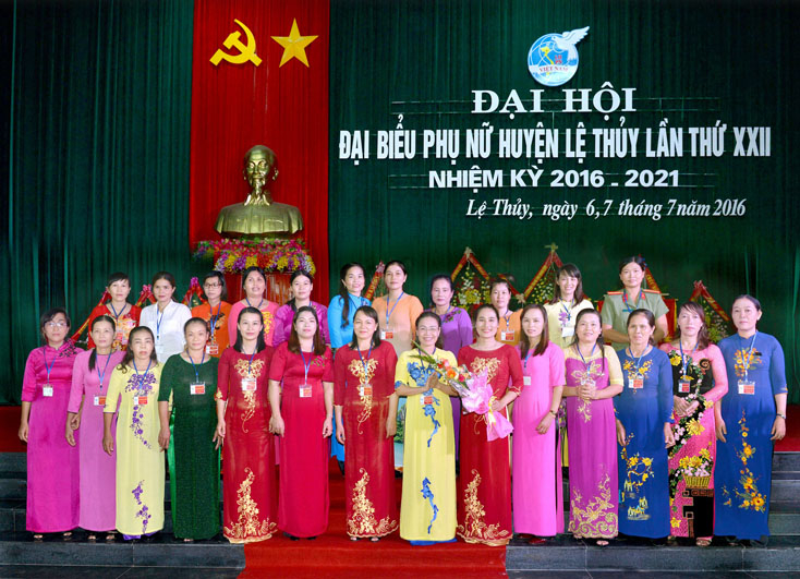 Ban Chấp hành Hội LHPN huyện Lệ Thủy lần thứ XXII, nhiệm kỳ 2016-2021.