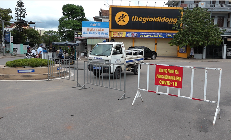 Việc triển khai các chốt tại khu vực bị phong tỏa đã góp phần kiểm soát sự lây lan của dịch Covid-19.