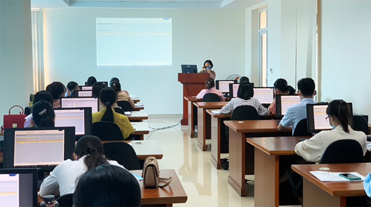 Quang cảnh lớp tập huấn.