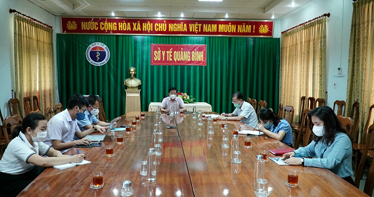 Các đại biểu dự hội nghị tại điểm cầu tỉnh Quảng Bình.