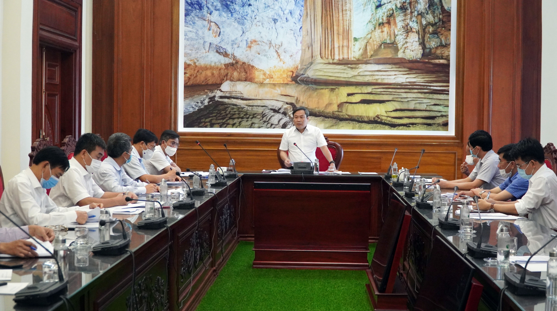 Đồng chí Bí thư Tỉnh ủy Vũ Đại Thắng: Khẩn trương triển khai Nghị quyết 68 và Quyết định 23.