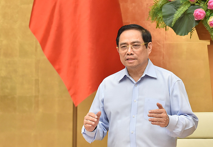 Thủ tướng yêu cầu phải xuất phát từ thực tiễn, tôn trọng thực tiễn, bám sát thực tiễn, lấy thực tiễn làm thước đo - Ảnh: VGP/Nhật Bắc