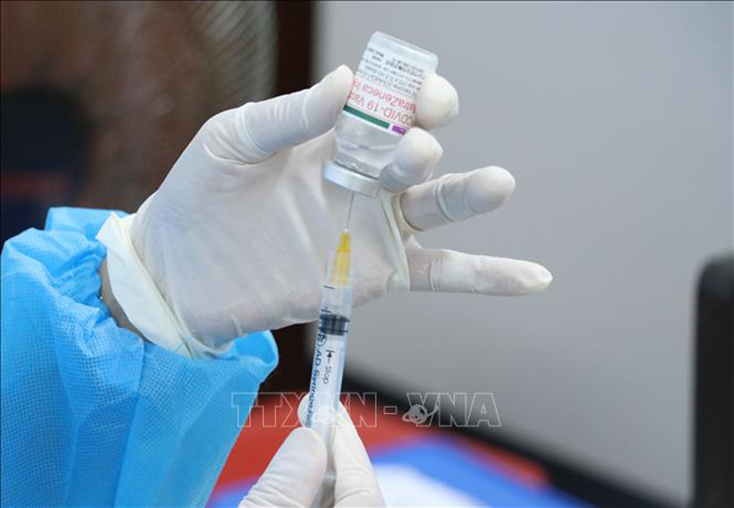  Tiêm Vaccine AstraZeneca. Ảnh: Bùi Giang/TTXVN