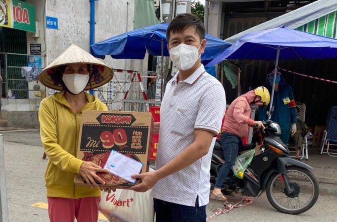 Sự hỗ trợ kịp thời góp phần chia sẻ những khó khăn giúp người dân vượt qua đại dịch.