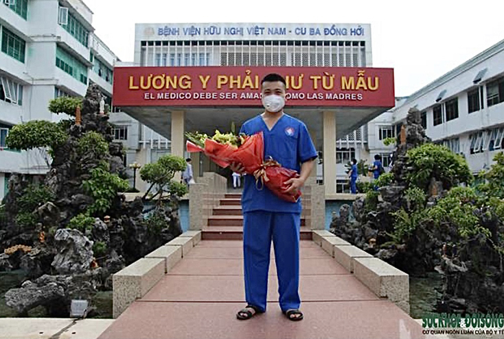 Hiện 2 anh trai của Võ Doãn Đoàn đang tham gia chống dịch tại miền Nam.
