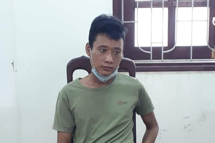 Đối tượng Đinh Thành Luân tại cơ quan điều tra.