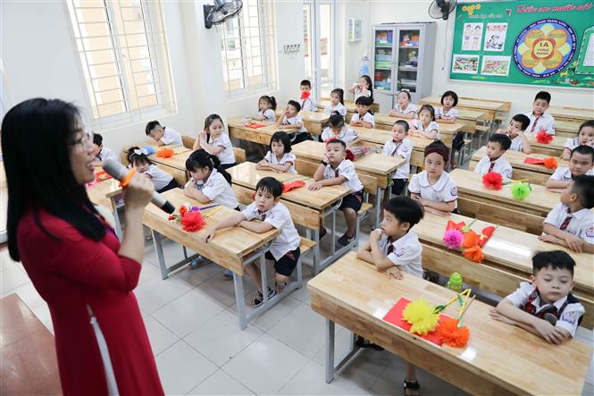  Năm học 2021 - 2022 là năm học nhiều thách thức với ngành giáo dục khi dịch COVID-19 còn phức tạp. Ảnh: Thanh Tùng/TTXVN