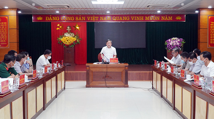 Toàn cảnh buổi làm việc.