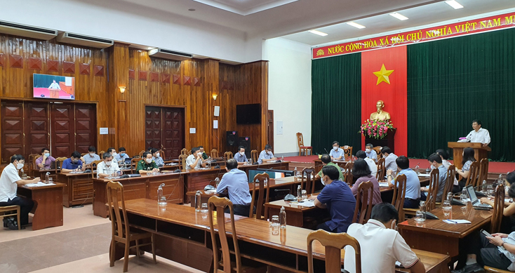 oàn cảnh hội nghị trực tuyến triển khai công tác phòng chống dịch Covid-19 sáng 26-8.