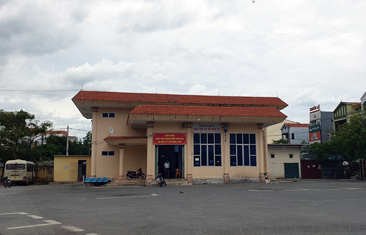 Từ ngày 26-8-2021, Bến xe Nam Lý (TP. Đồng Hới) sẽ cắt giảm số chuyến/lượt xe hoạt động trên các tuyến VTHK cố định.