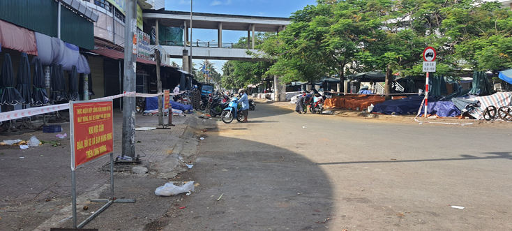 Chợ Đồng Hới đã ngừng hoạt động