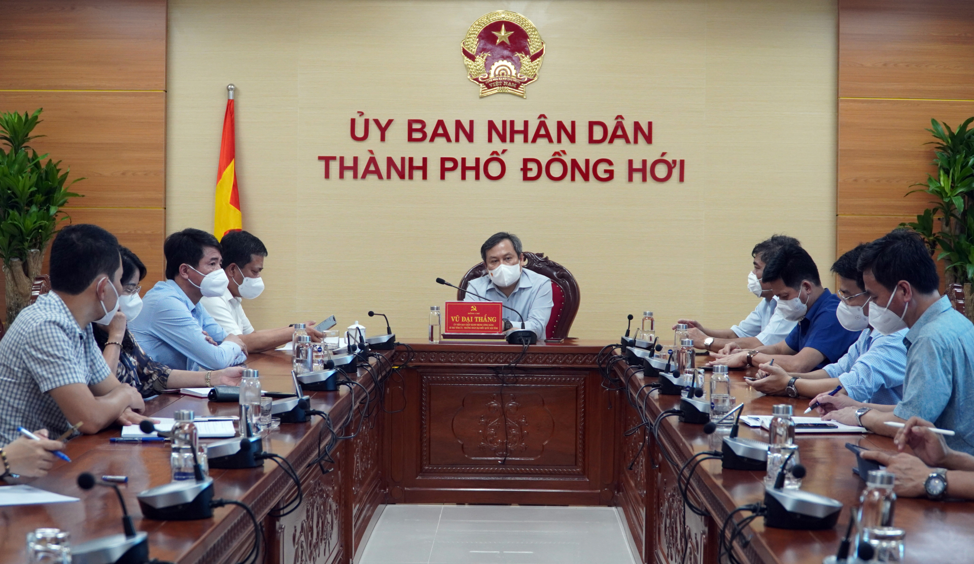 Đồng chí Bí thư Tỉnh ủy: TP. Đồng Hới tiếp tục phát huy những kết quả đã đạt được, đẩy mạnh việc rà soát, khoanh vùng, xét nghiệm “thần tốc”, sàng lọc hết F0. 