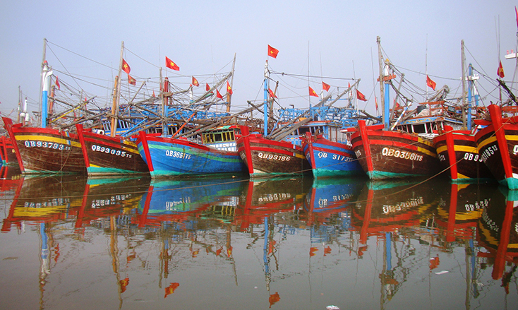 Phát triển kinh tế biển góp phần tăng thu ngân sách địa phương. Ảnh: Tùy Phong