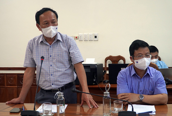 Đồng chí Phó Bí thư Thường trực Tỉnh ủy Trần Hải Châu phát biểu tại buổi làm việc.