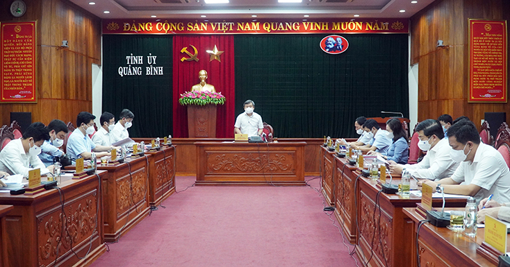 Quang cảnh buổi làm việc.