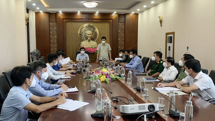 Quang cảnh buổi làm việc.
